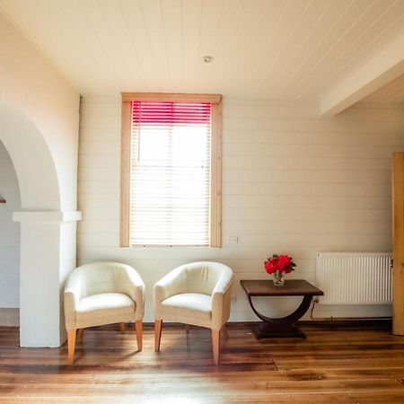 Abbey On Main - Unique Heritage Listed Property Overlooking The Huon River Franklin Exterior foto